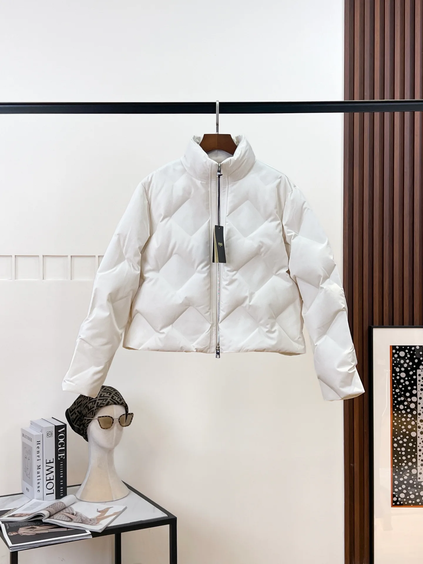 Куртки И Пуховики Женские Fendi 18279528