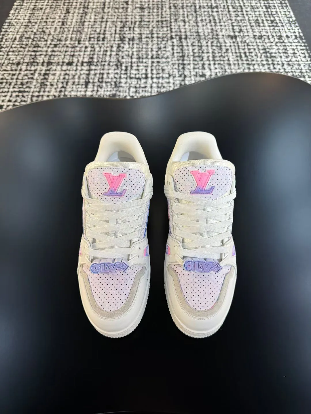 Кроссовки Мужские Louis Vuitton 55015