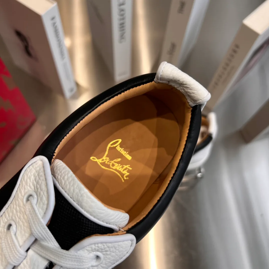 Кеды Женские Christian Louboutin 2643