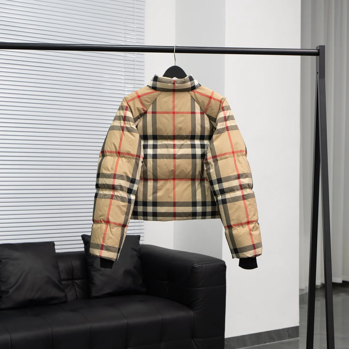 Куртки И Пуховики Женские Burberry 428038