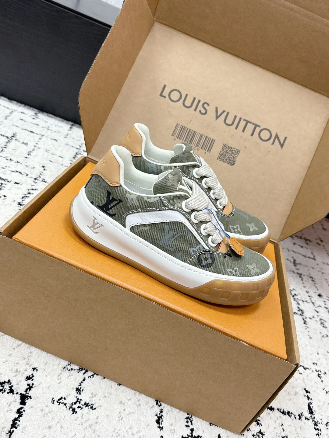Кеды Мужские Louis Vuitton 2471153