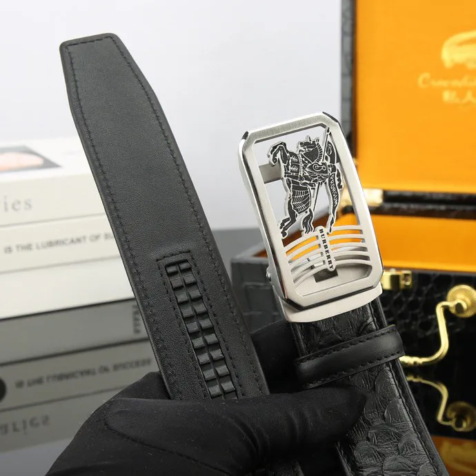 Ремни Burberry 8133