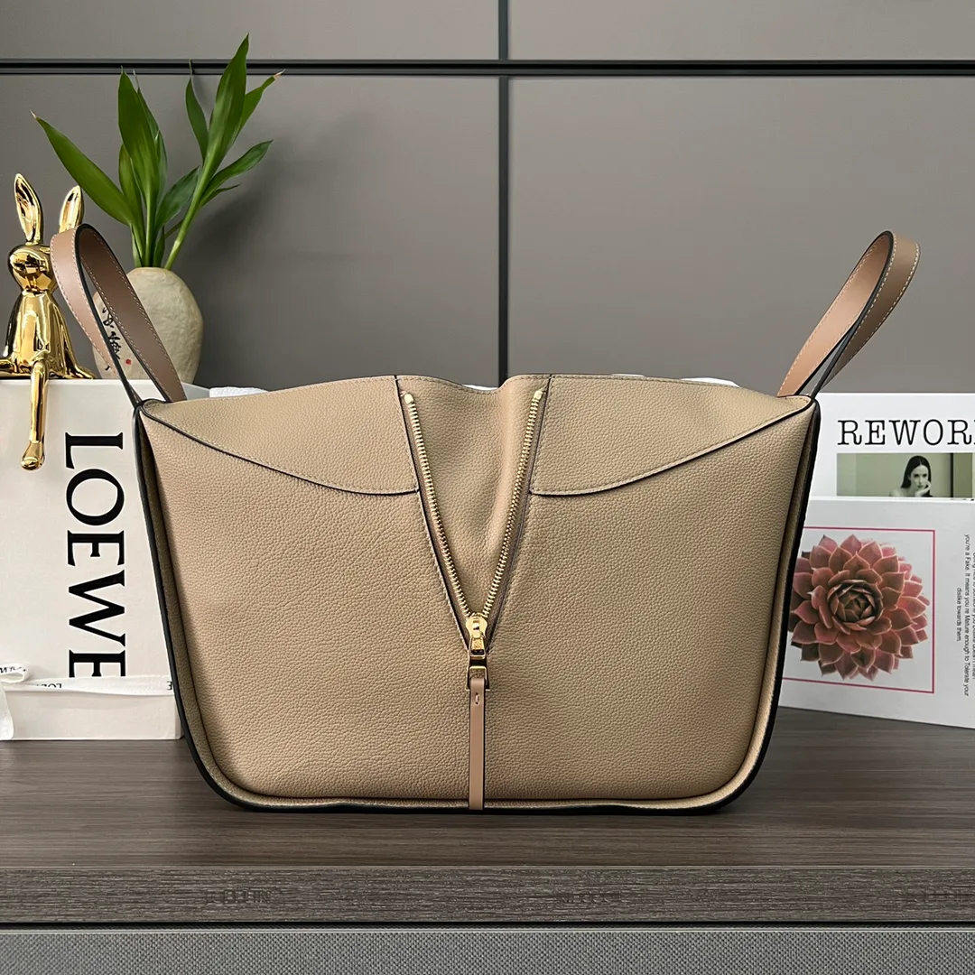 Классические Сумки Женские Loewe 11513559