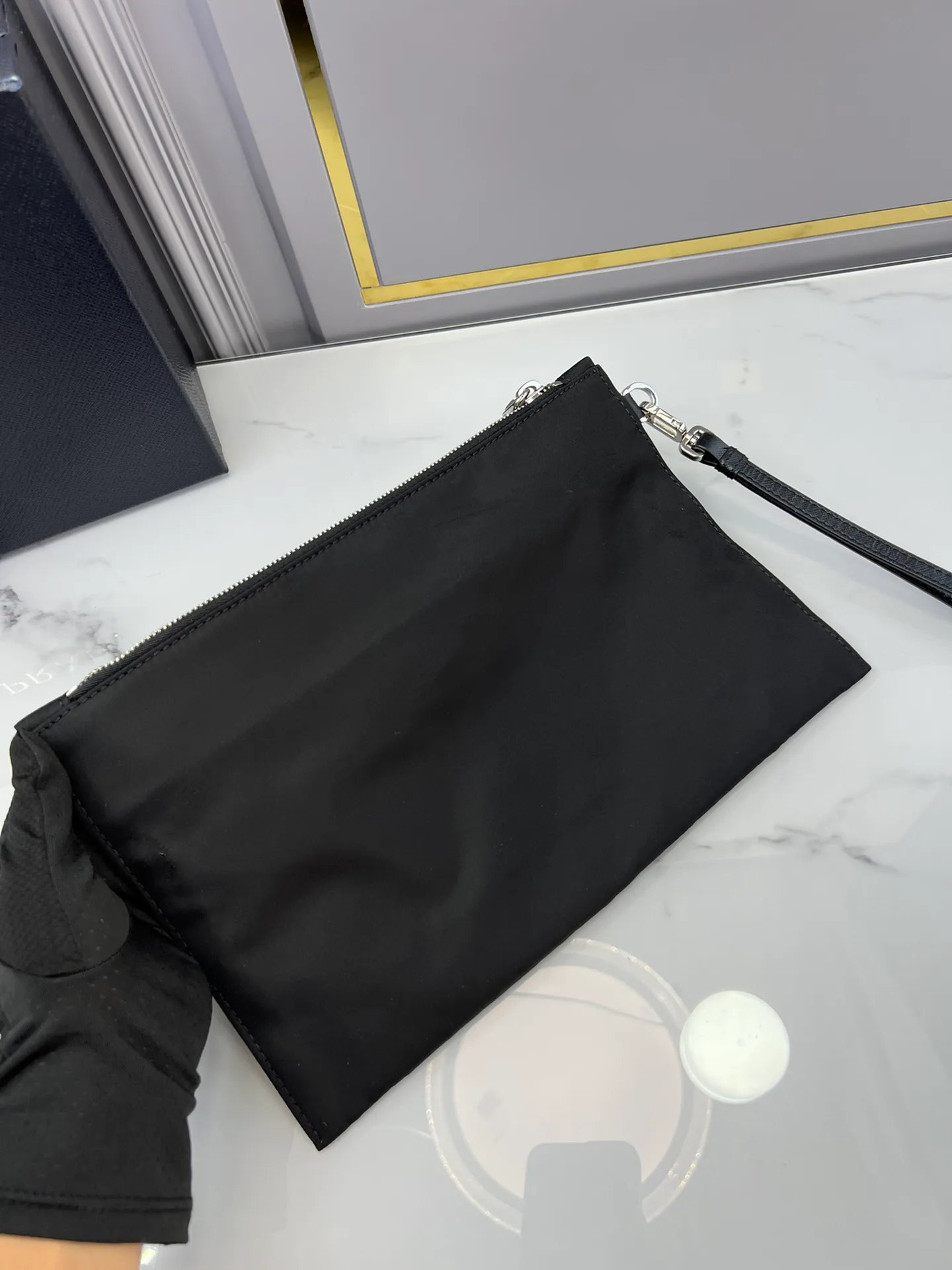 Клатчи Женские Prada 17999857