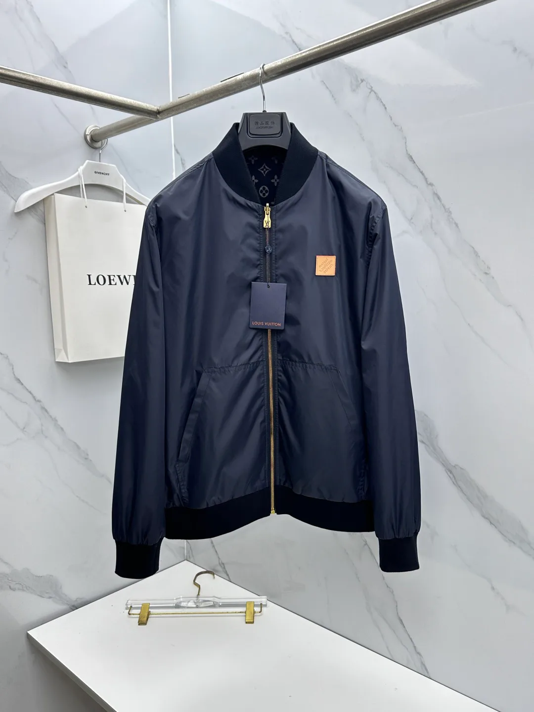 Куртки И Пуховики Мужские Louis Vuitton 18246851