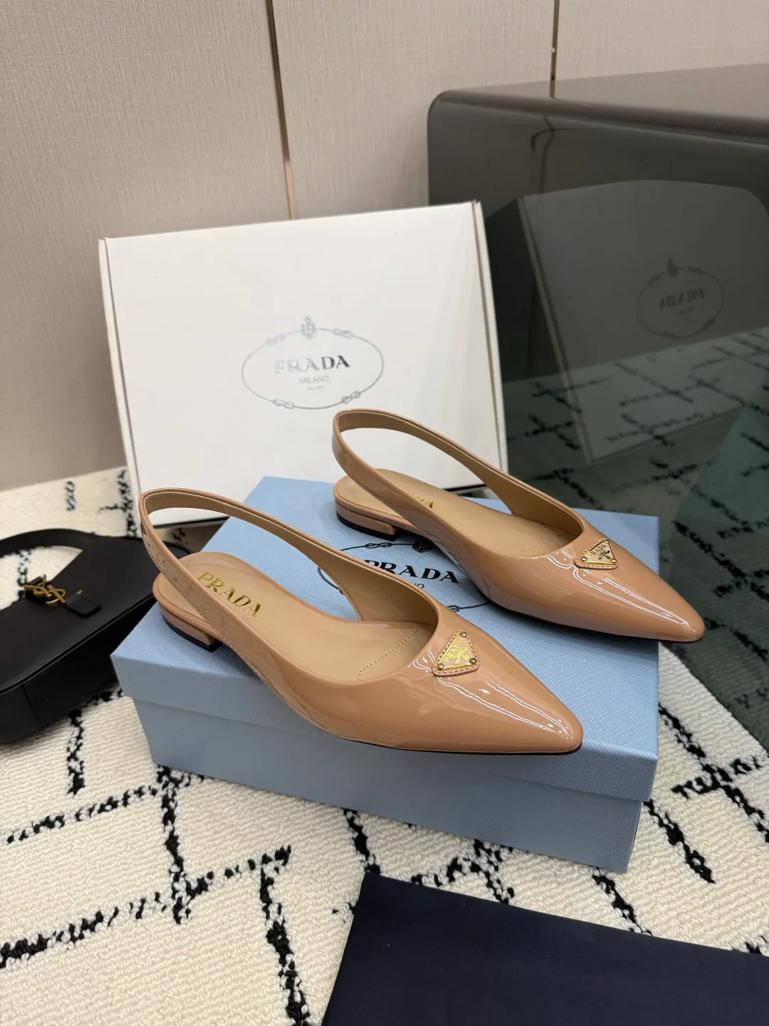Туфли Женские Prada 16960896