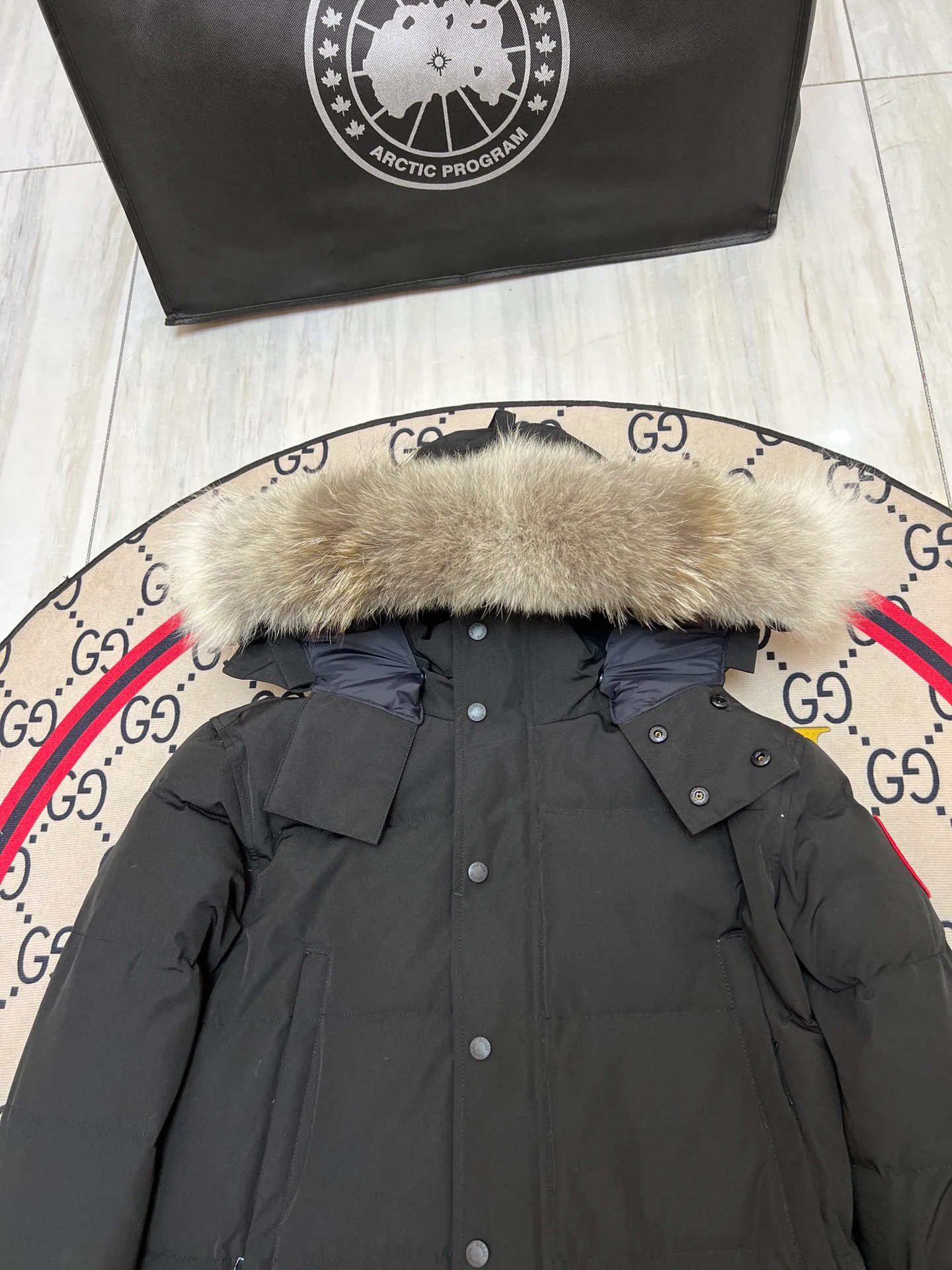 Куртки И Пуховики Женские Canada Goose 3153872