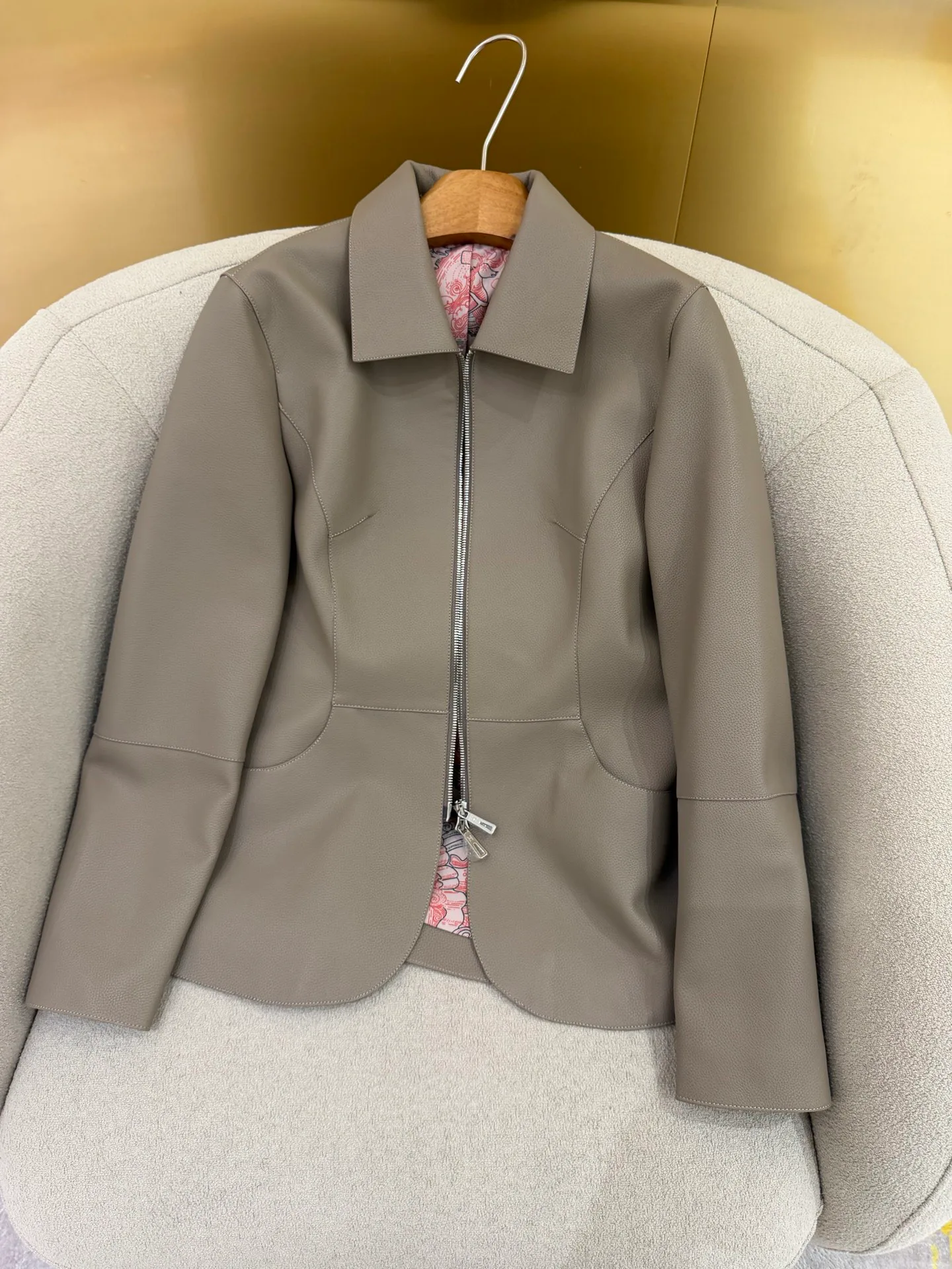 Кожаные Куртки И Дублёнки Женские Hermes 17959242
