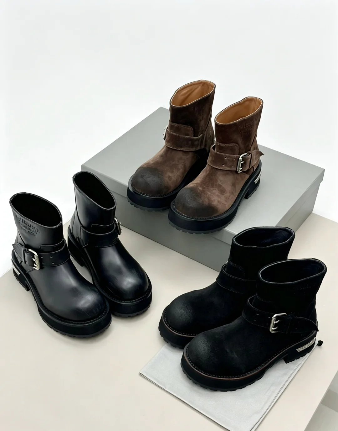 Ботинки Женские Balenciaga 18006166