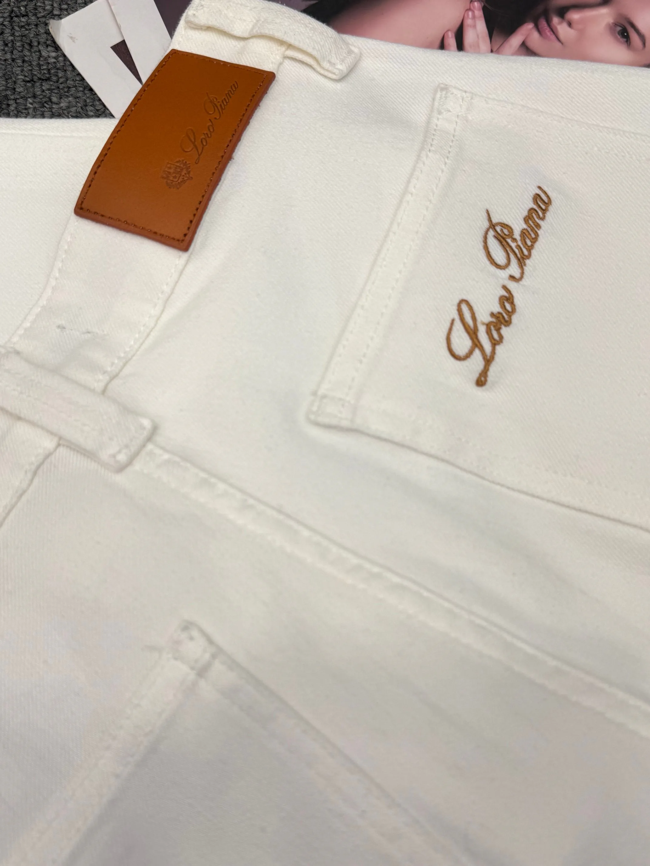 Джинсы Женские Loro Piana 11676835