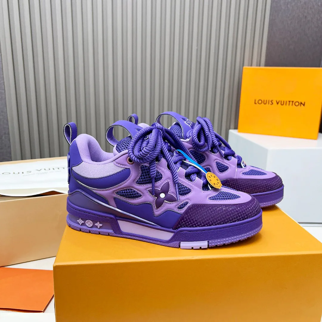 Кроссовки Женские Louis Vuitton 11707365