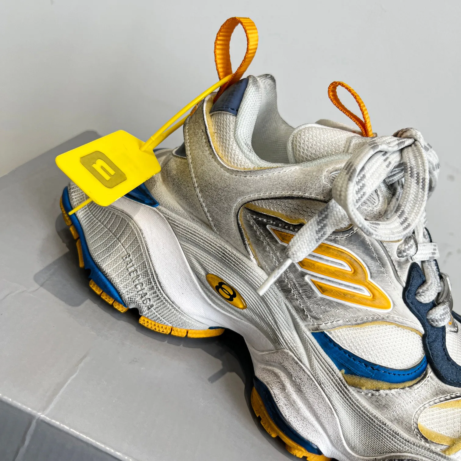 Кроссовки Женские Balenciaga 2273511