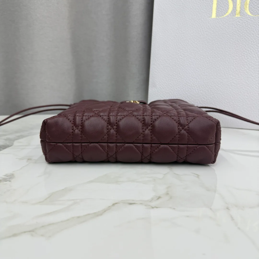 Классические Сумки Женские Christian Dior 12594817