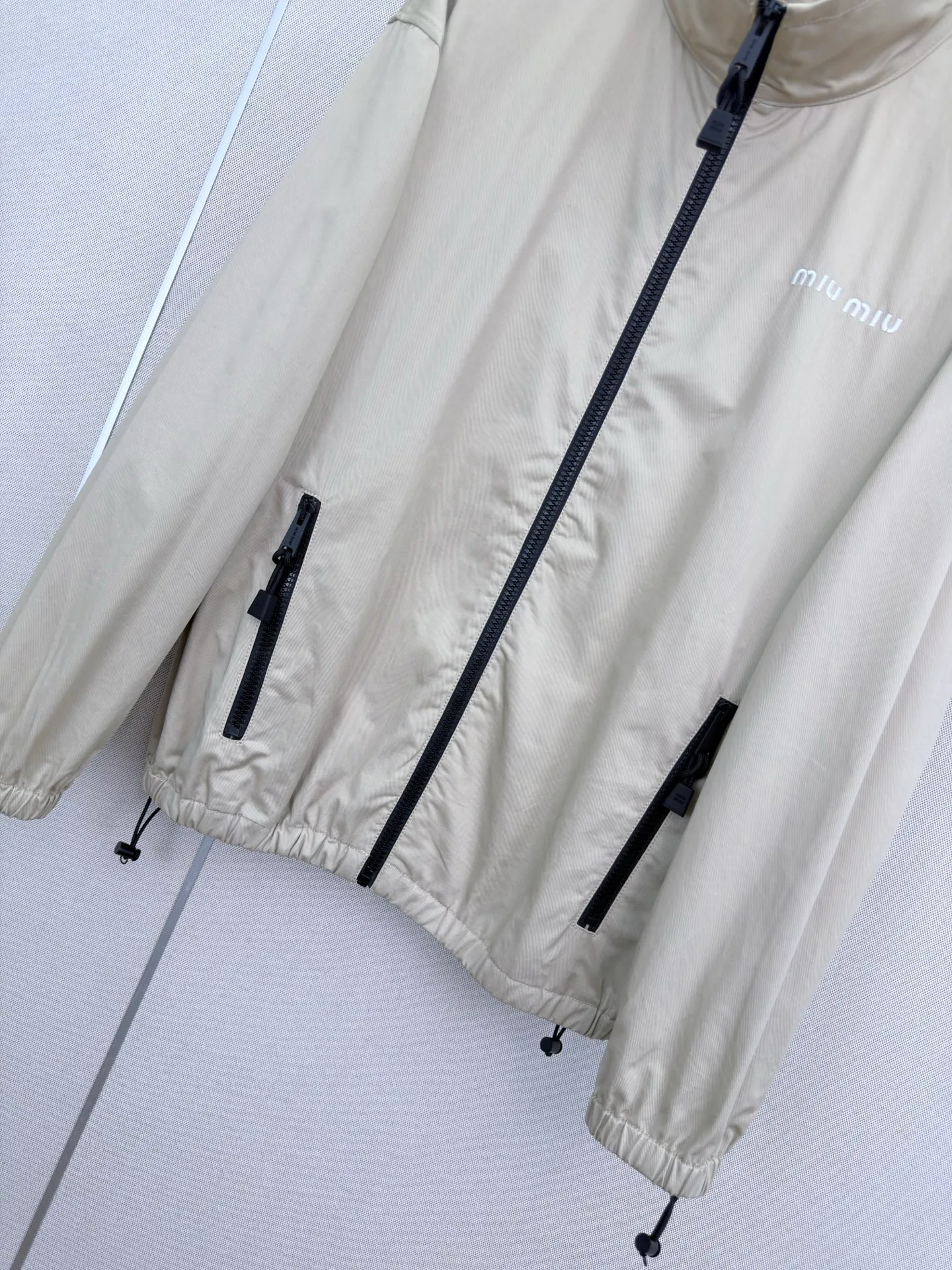 Куртки И Пуховики Женские Miu Miu 17225595