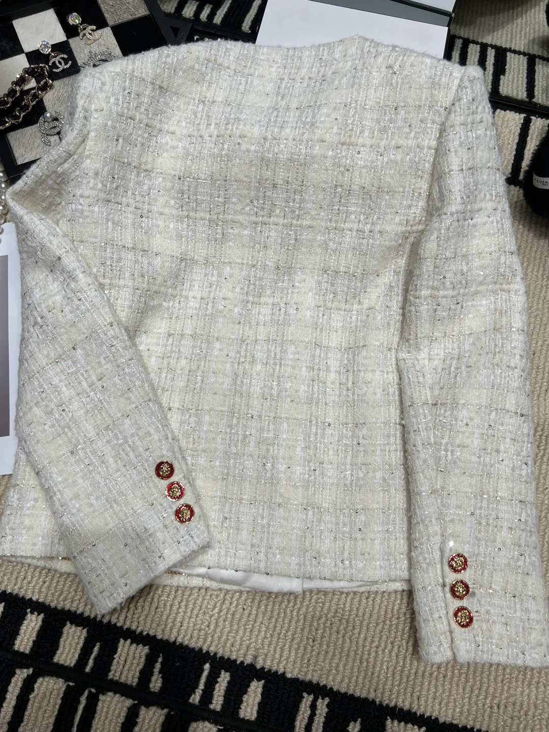 Жакеты Женские Chanel 18138665