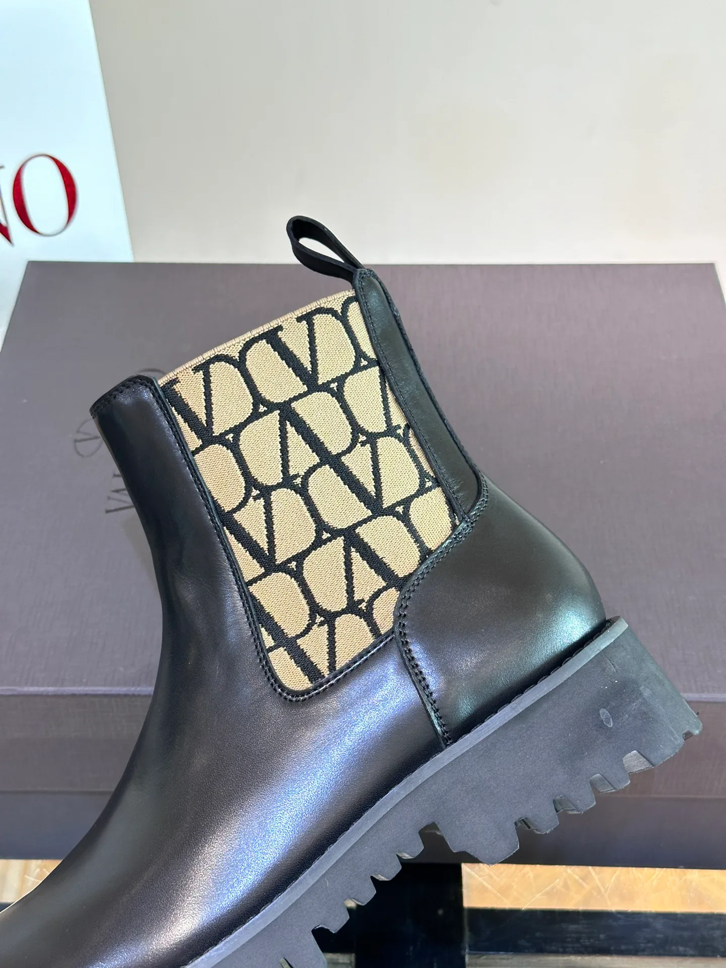 Ботинки Мужские Valentino 12917650