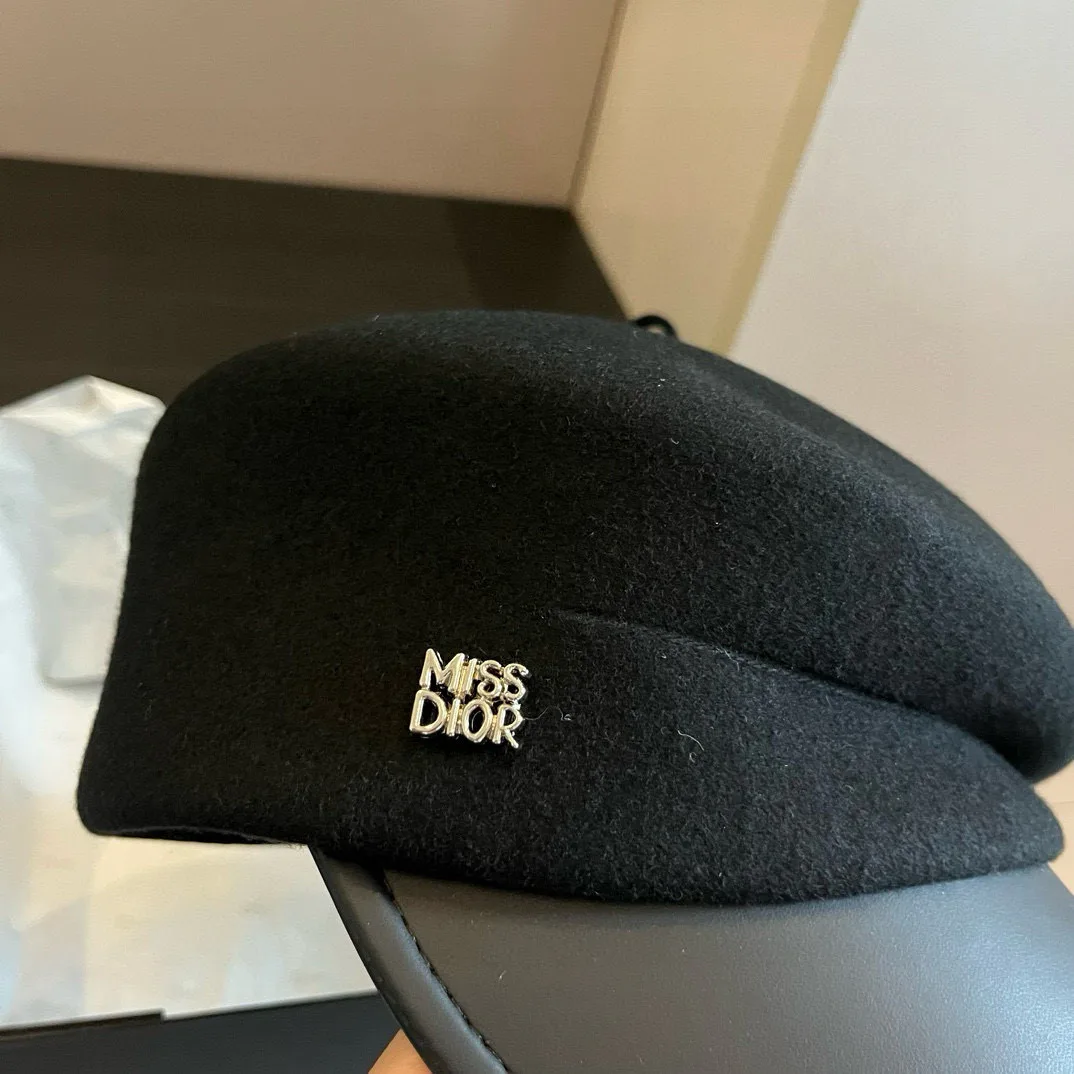 Головные Уборы Christian Dior 4461