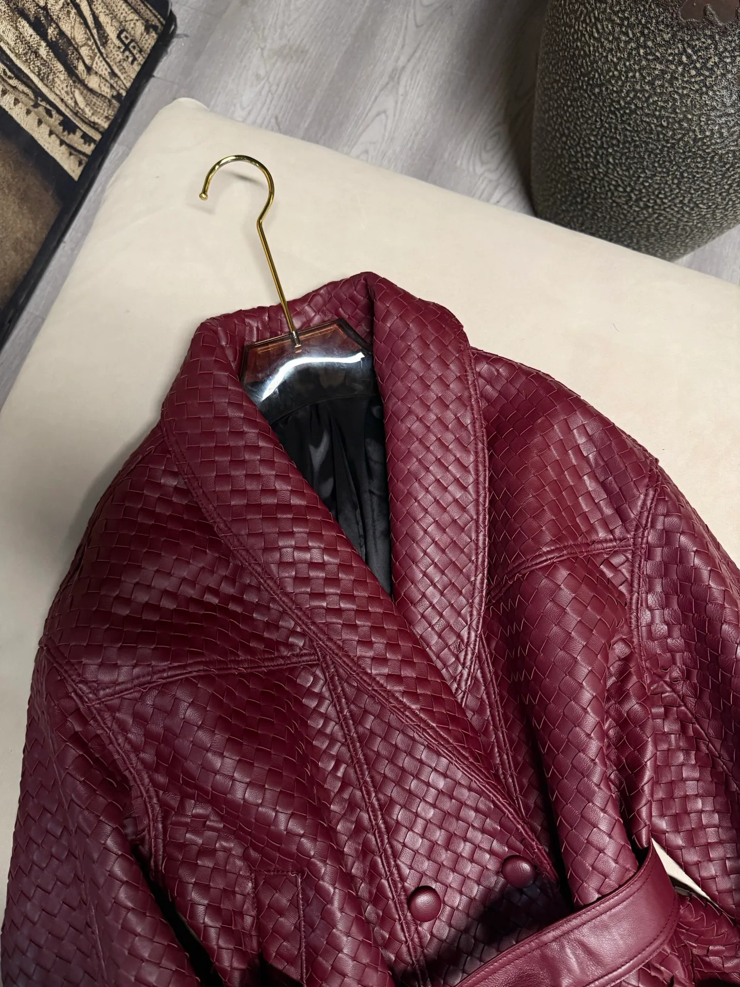 Кожаные Куртки И Дублёнки Женские Bottega Veneta 18208788