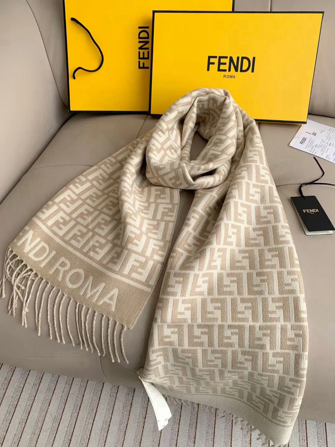 Шарфы Fendi 310246