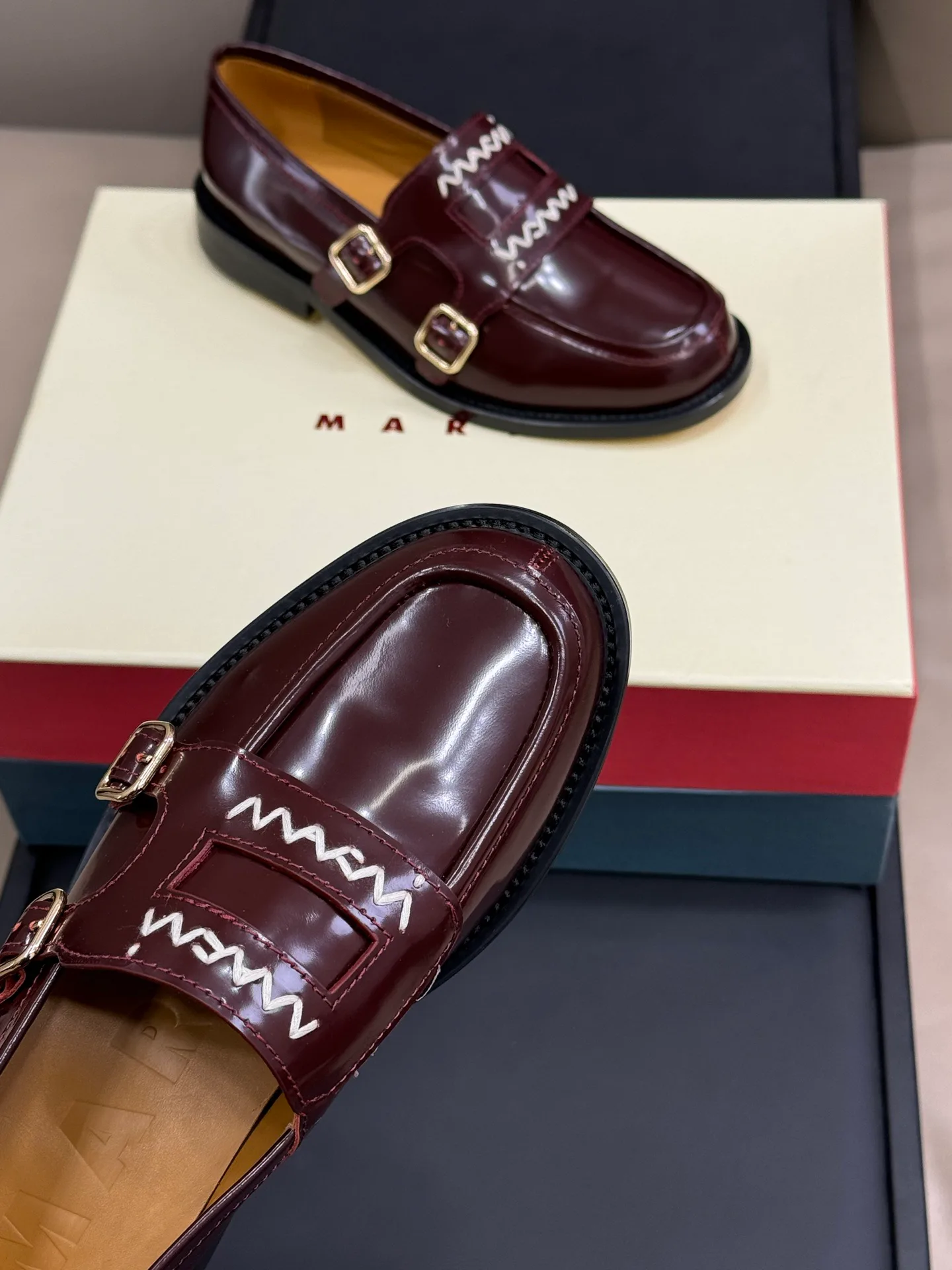 Лоферы Женские Marni 8416