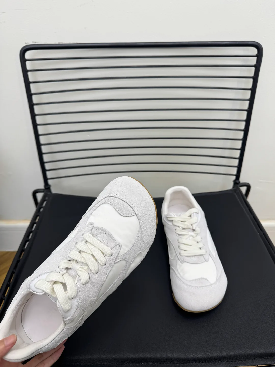 Кроссовки Женские Bottega Veneta 18367001
