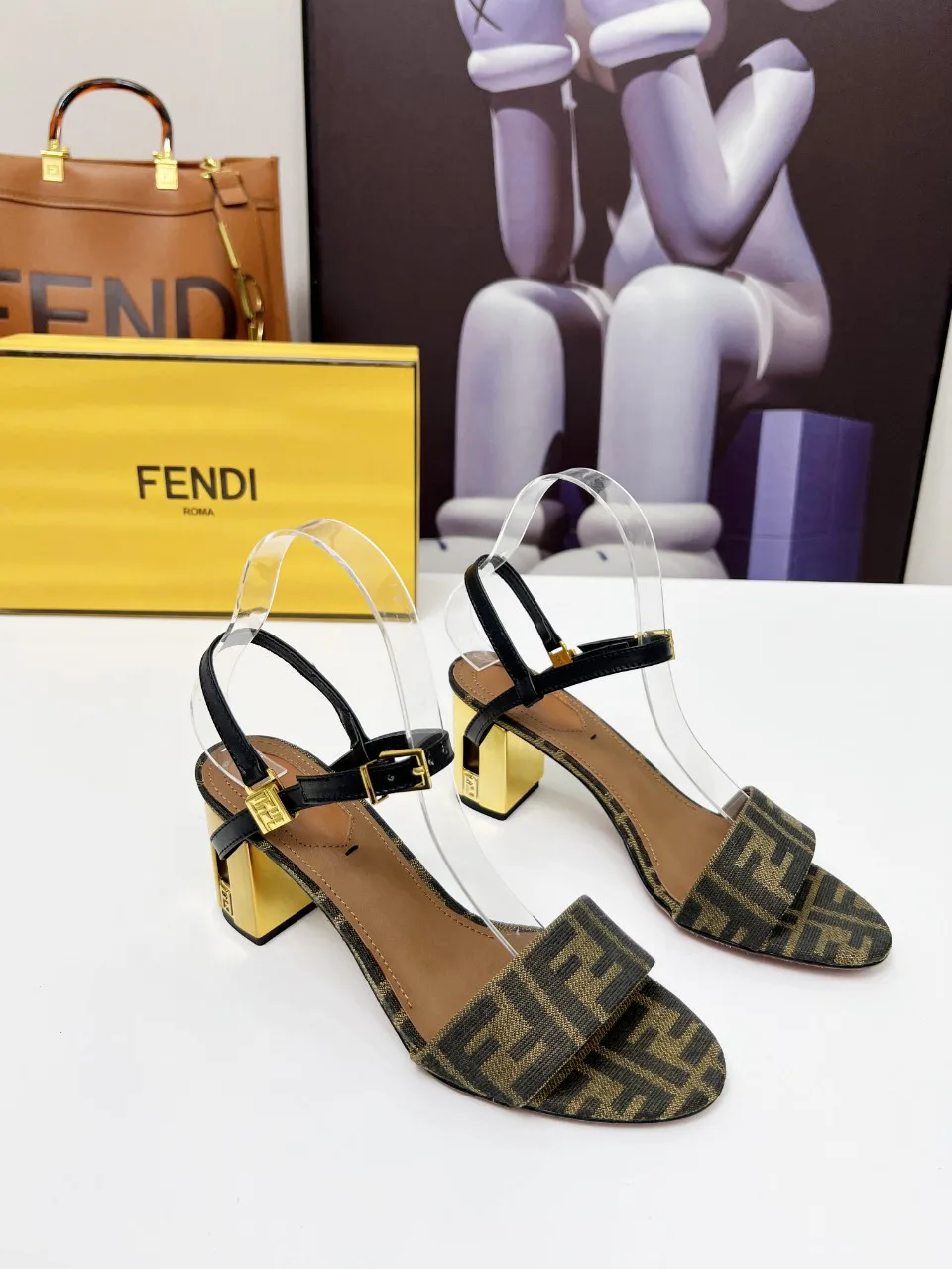 Босоножки Женские Fendi 31866