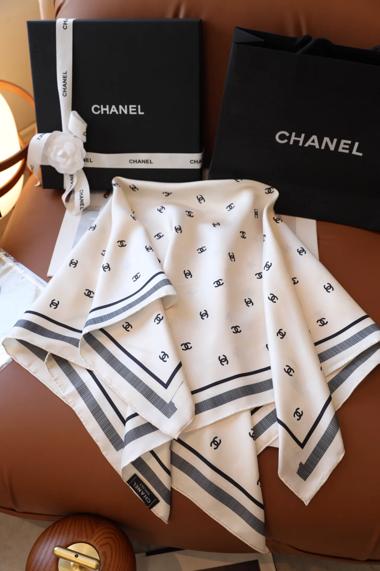 Платки Chanel 14774213