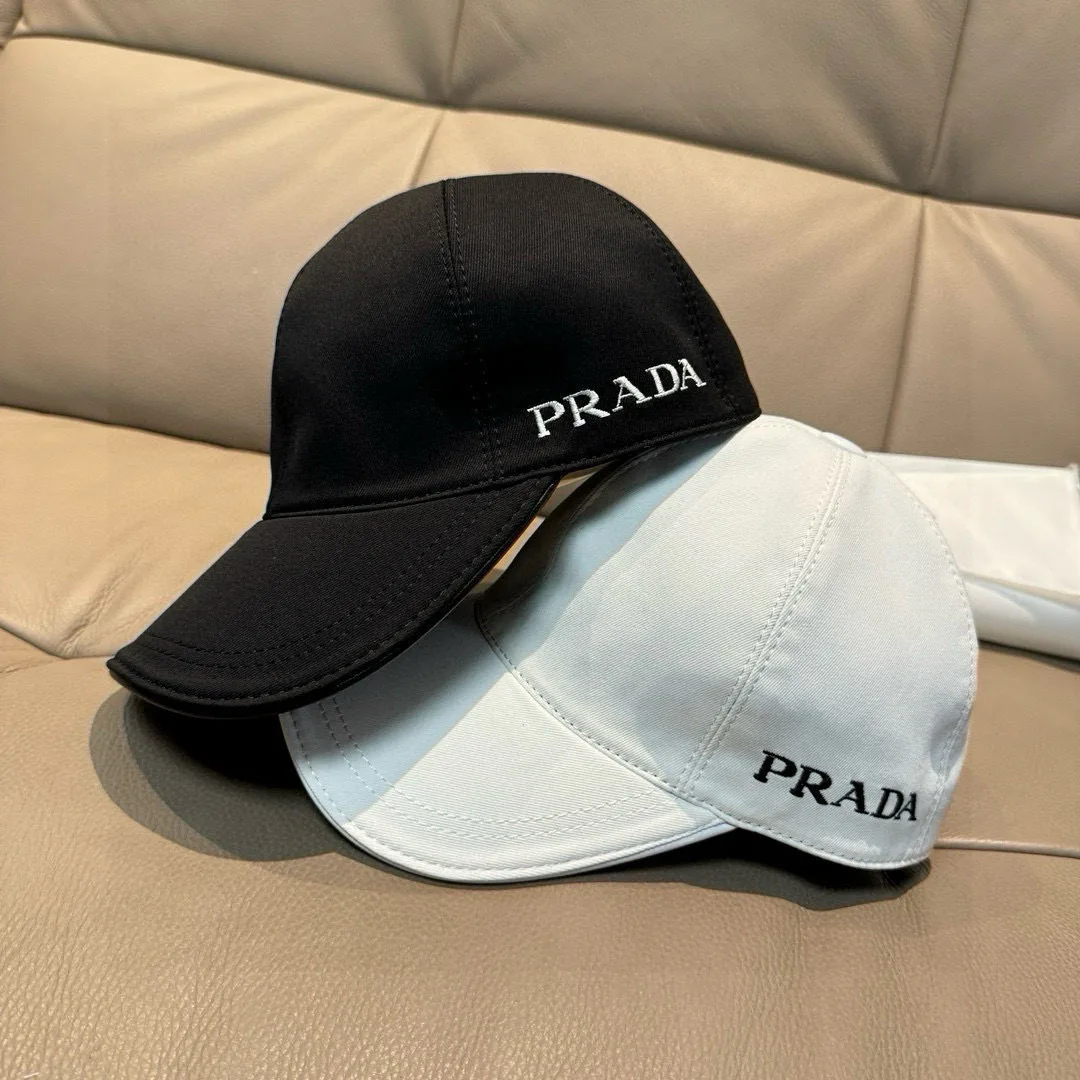 Головные Уборы Prada 17515249
