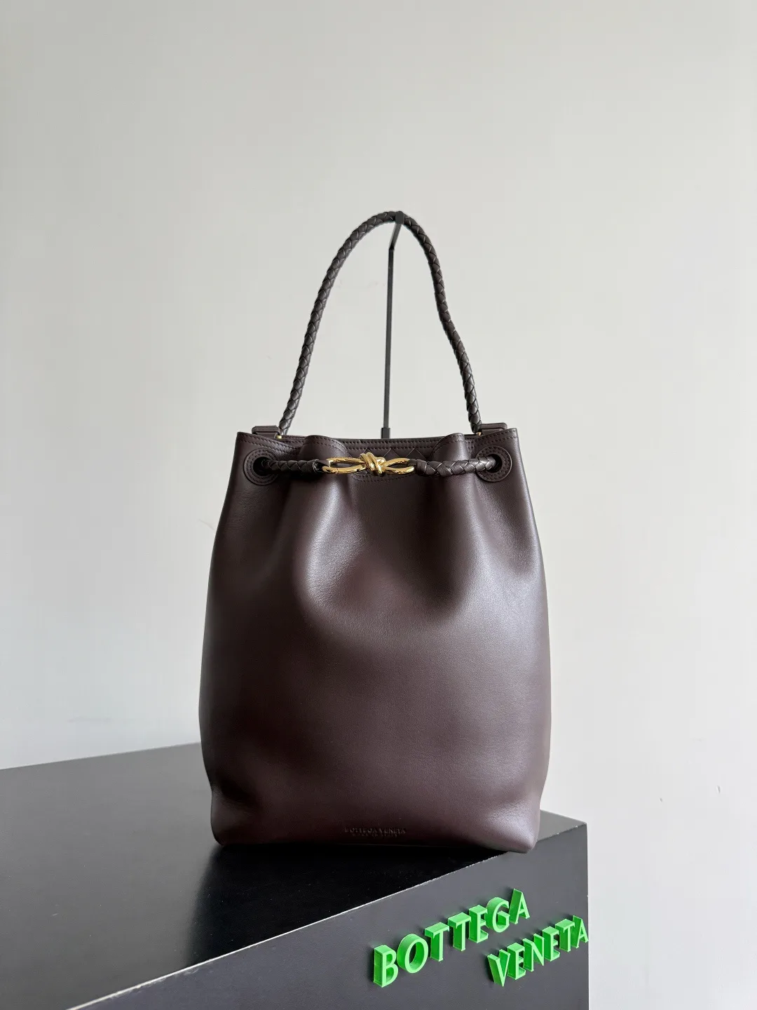 Классические Сумки Женские Bottega Veneta 11255362