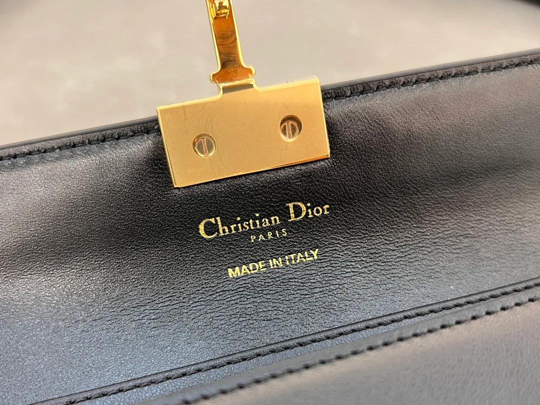 Сумки На Ремне Женские Christian Dior 293106