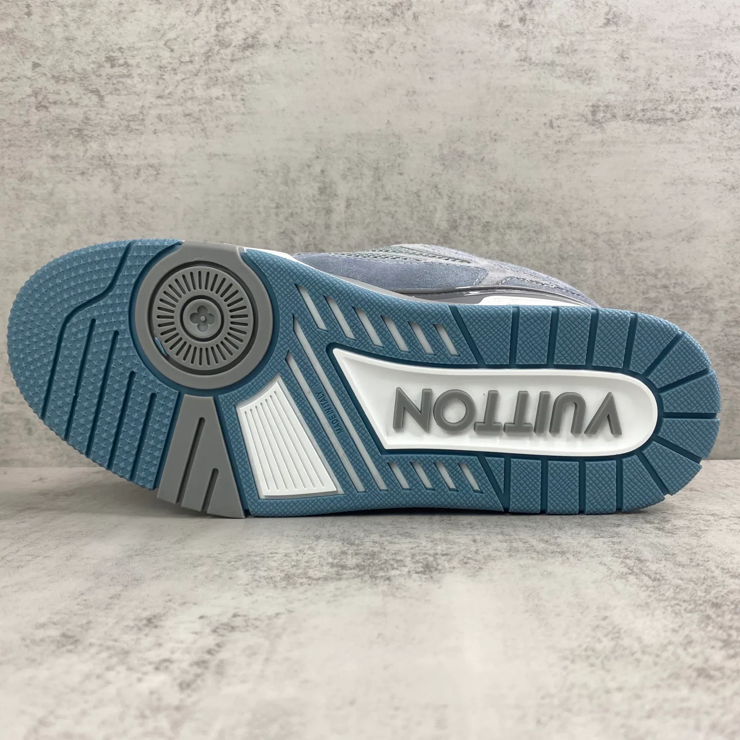 Кроссовки Мужские Louis Vuitton 476790
