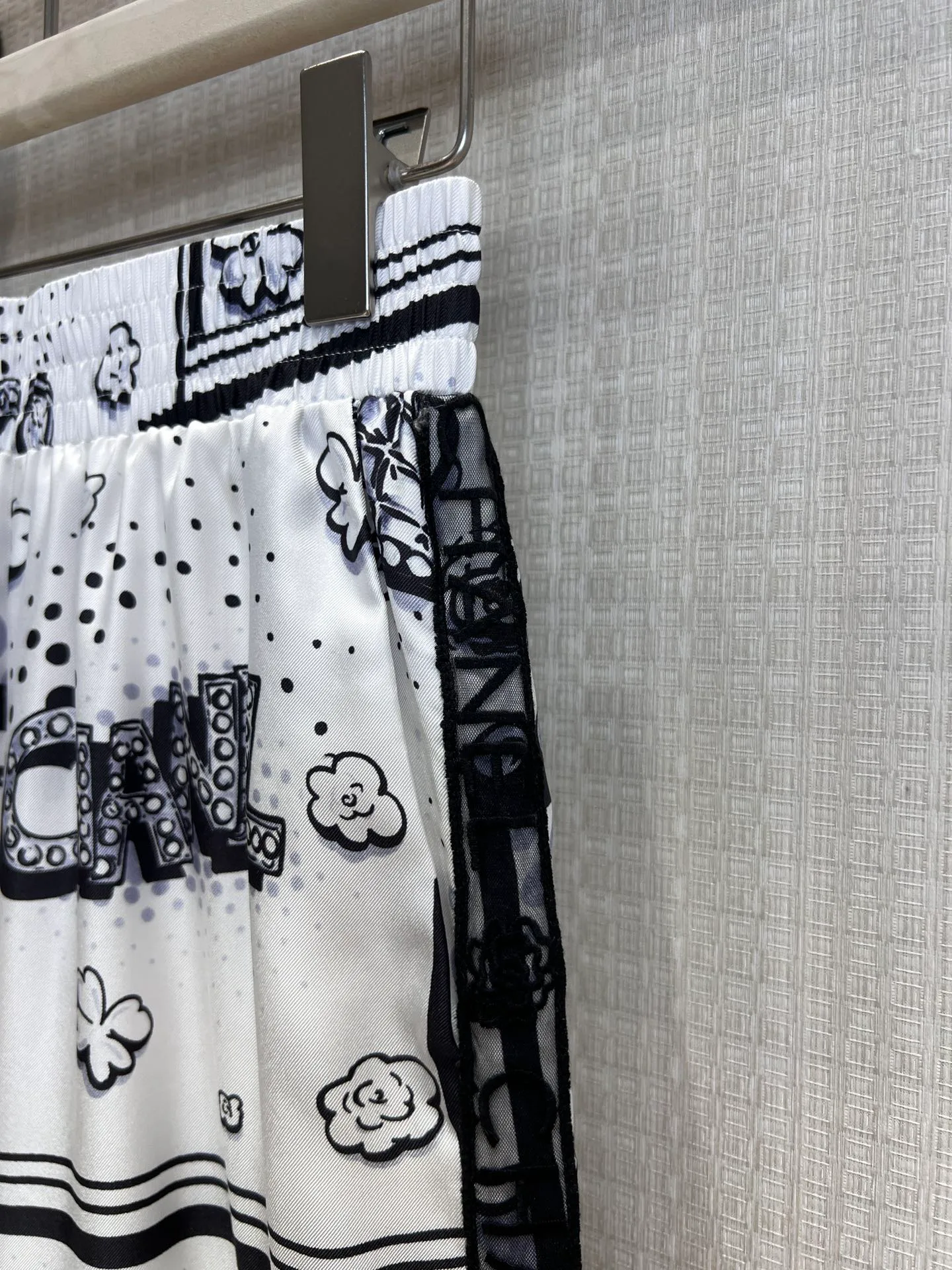 Шорты Женские Chanel 10715922