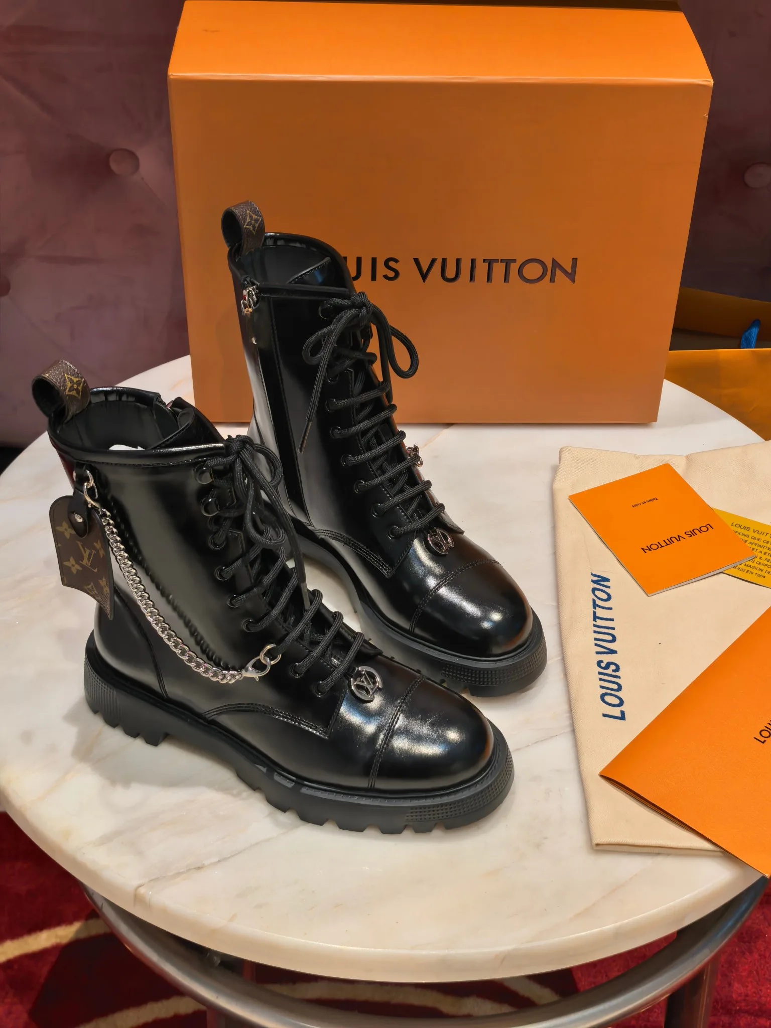 Ботинки Женские Louis Vuitton 18736016