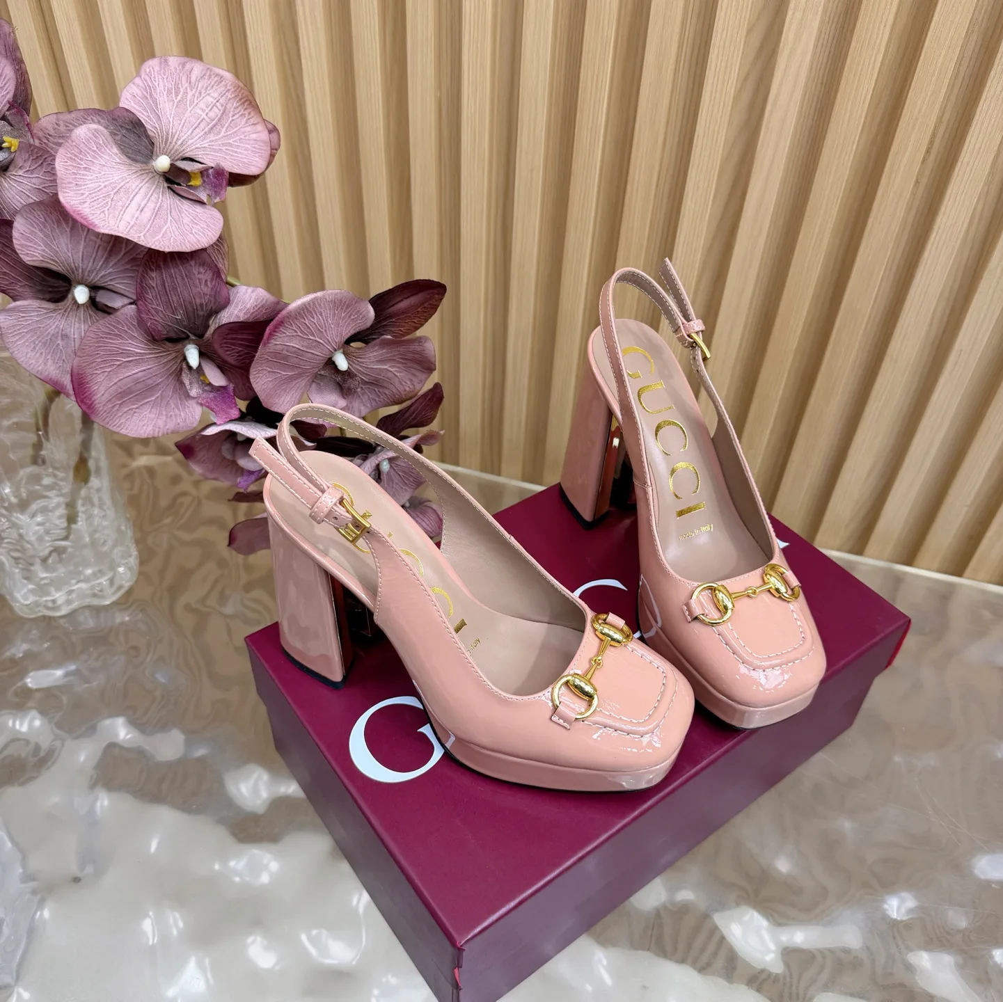 Туфли Женские Gucci 379367