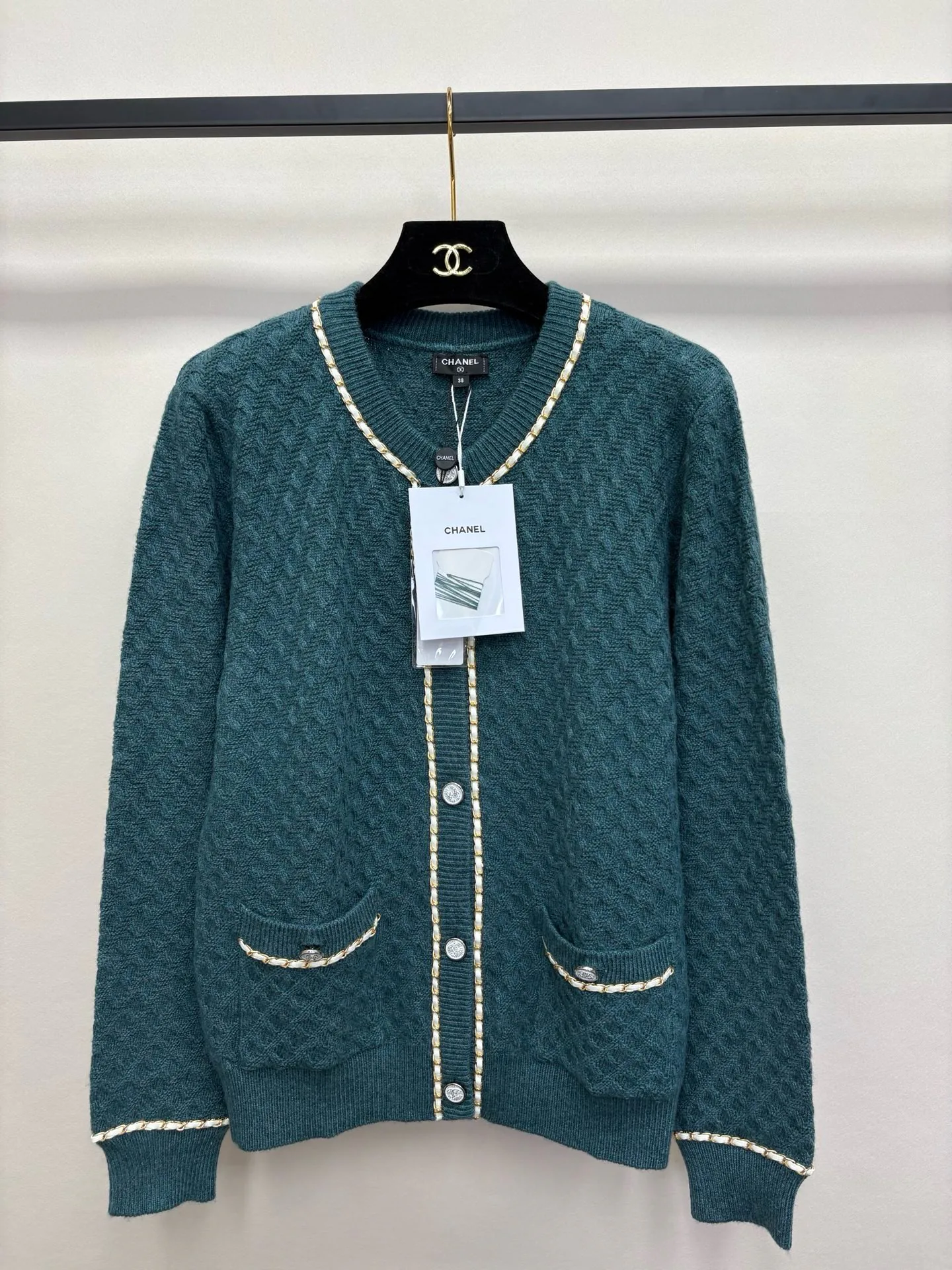 Джемперы И Свитеры Женские Chanel 18057540