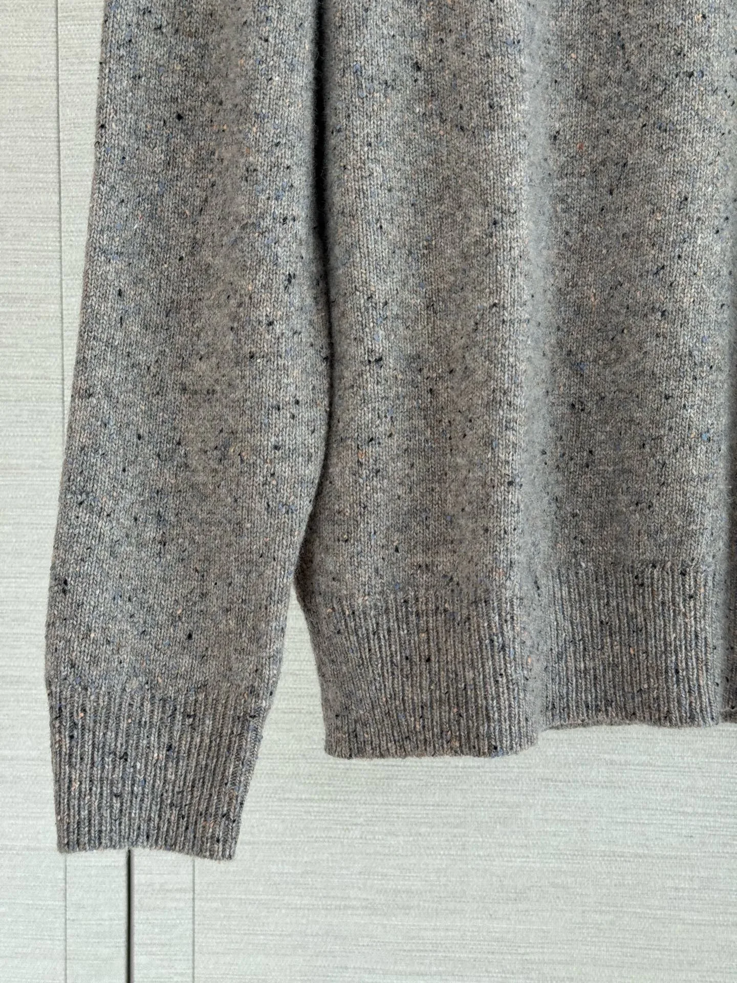 Джемперы И Свитеры Женские Chanel 17895963