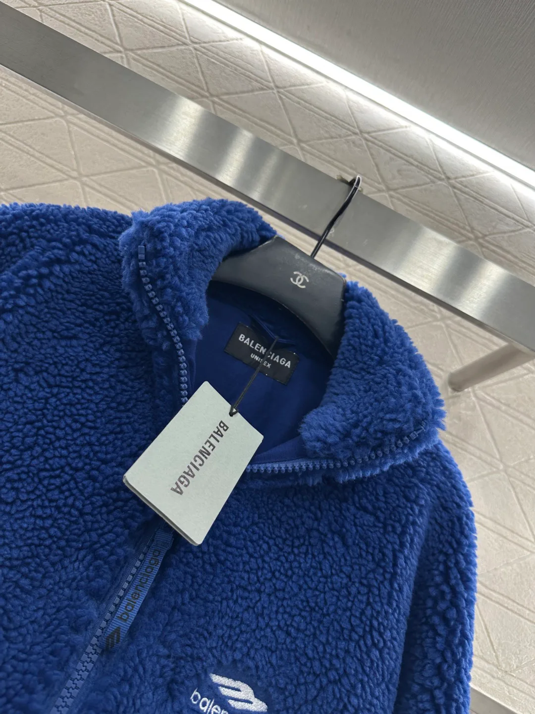 Куртки И Пуховики Женские Balenciaga 603057