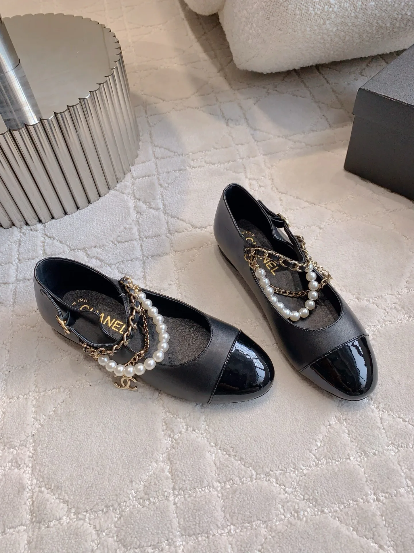 Туфли Женские Chanel 18477665