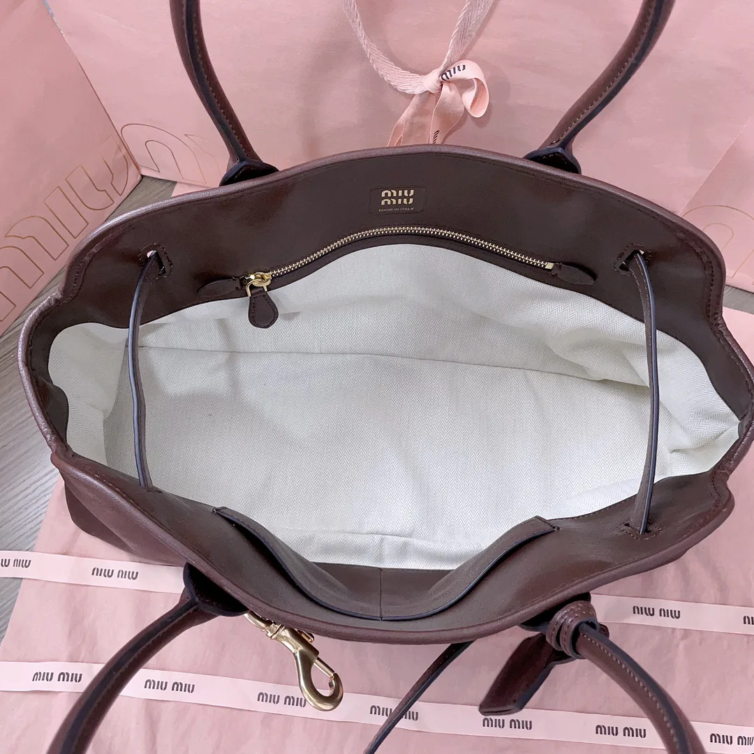 Классические Сумки Женские Miu Miu 18004736