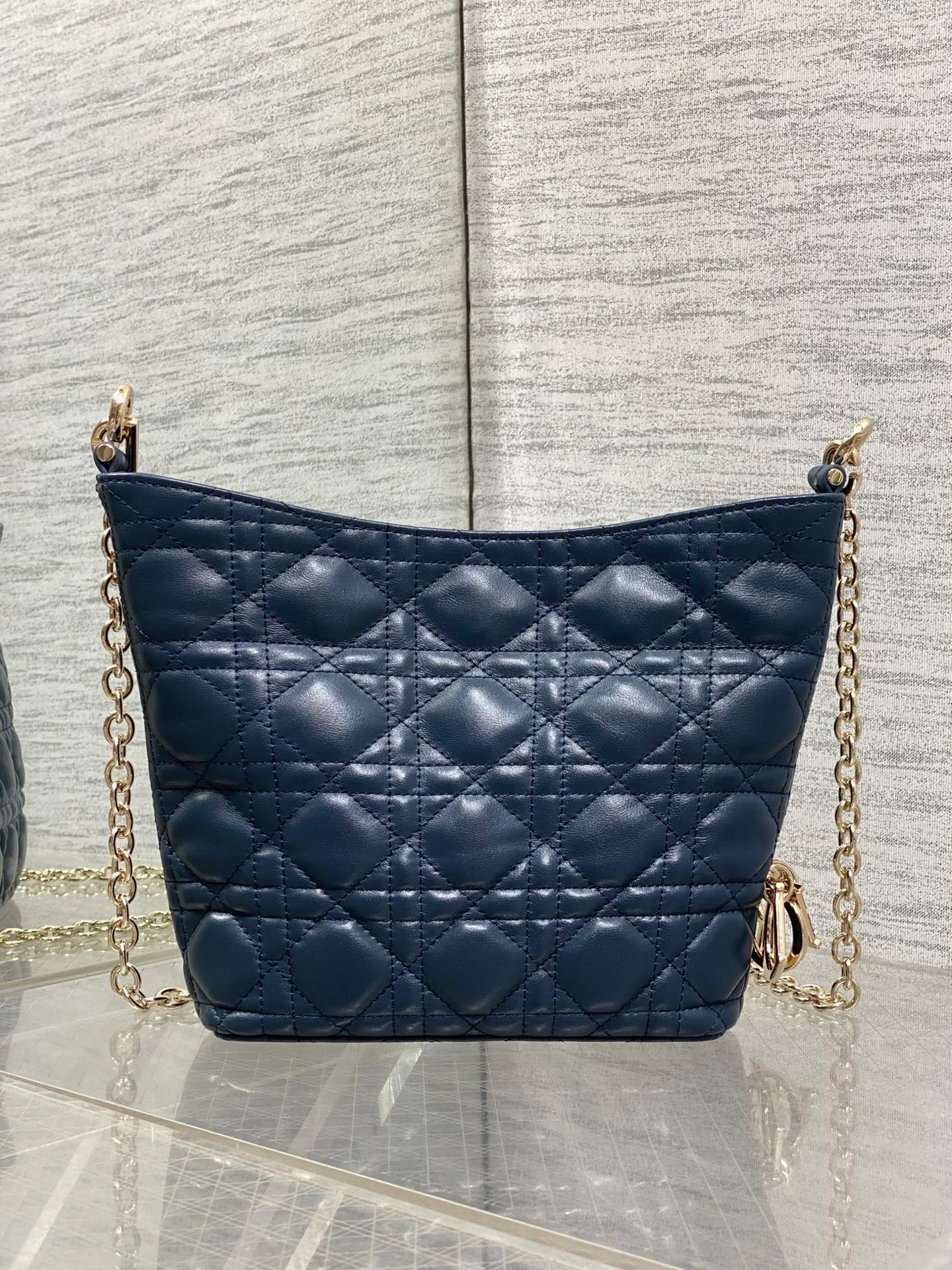 Классические Сумки Женские Christian Dior 18242117