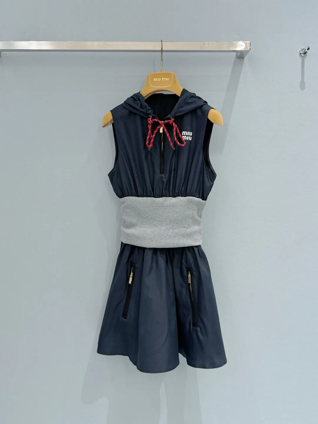 Платья Женские Miu Miu 11824894