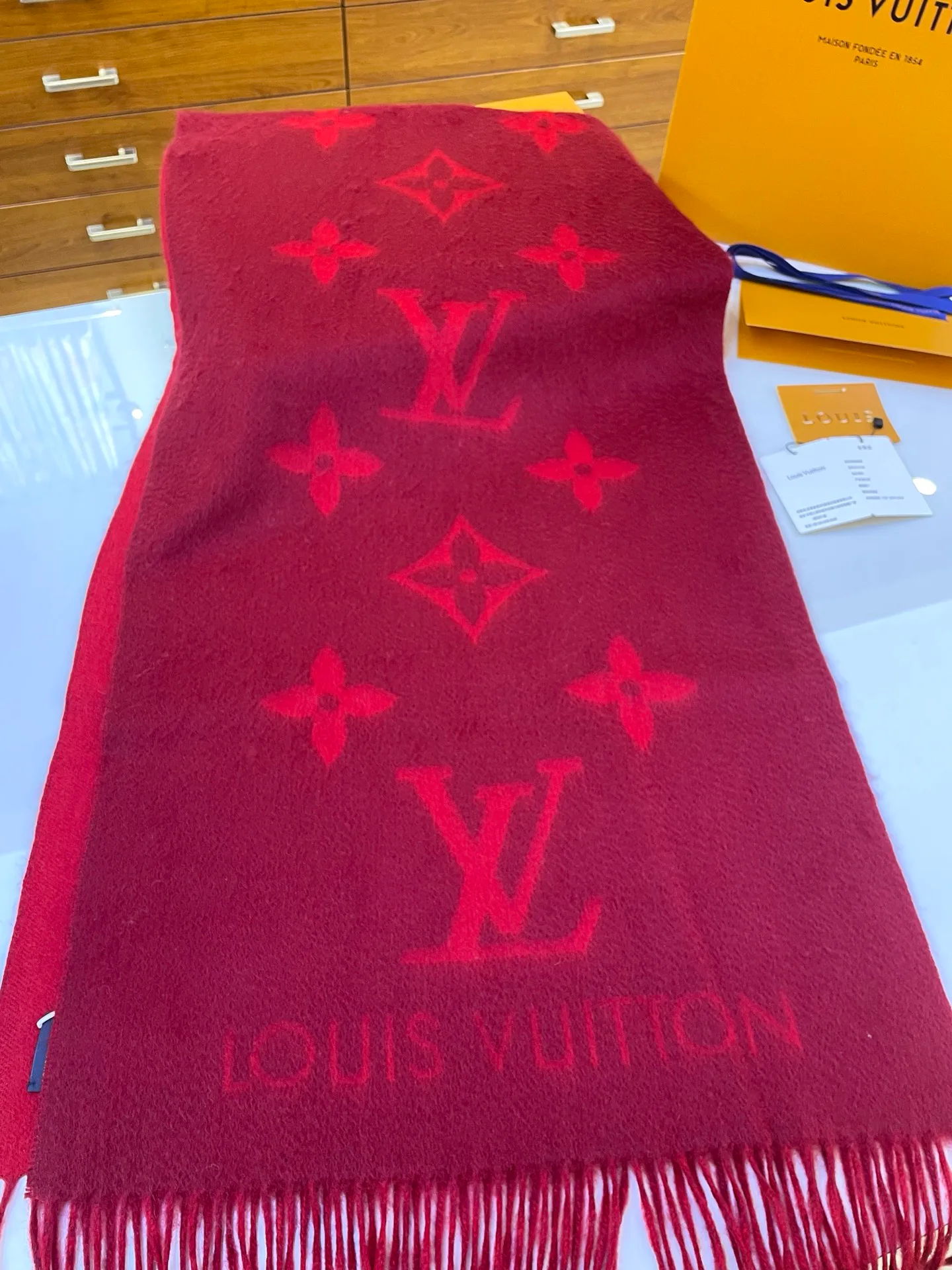 Шарфы Louis Vuitton 2643484