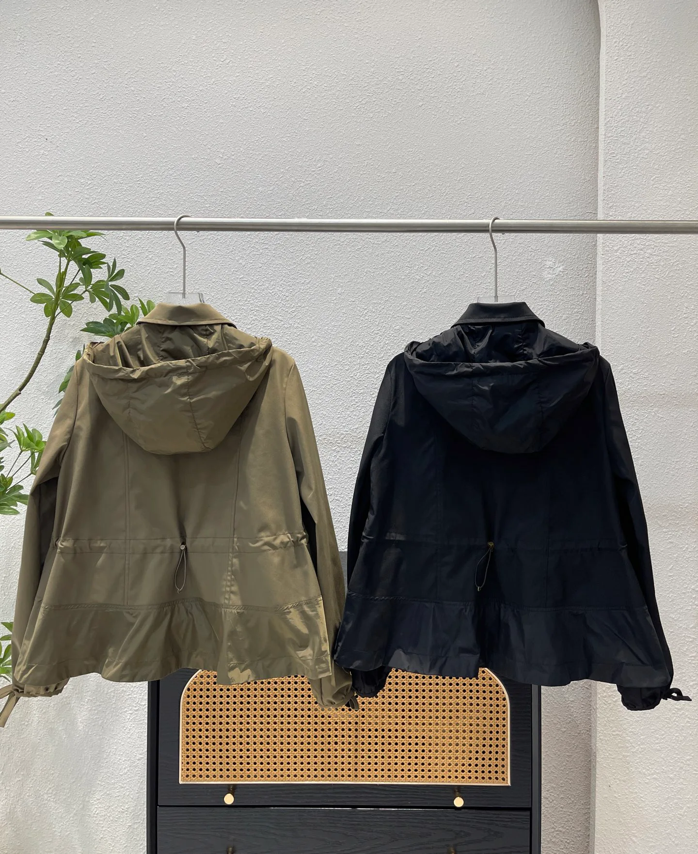 Куртки И Пуховики Женские Moncler 18761123