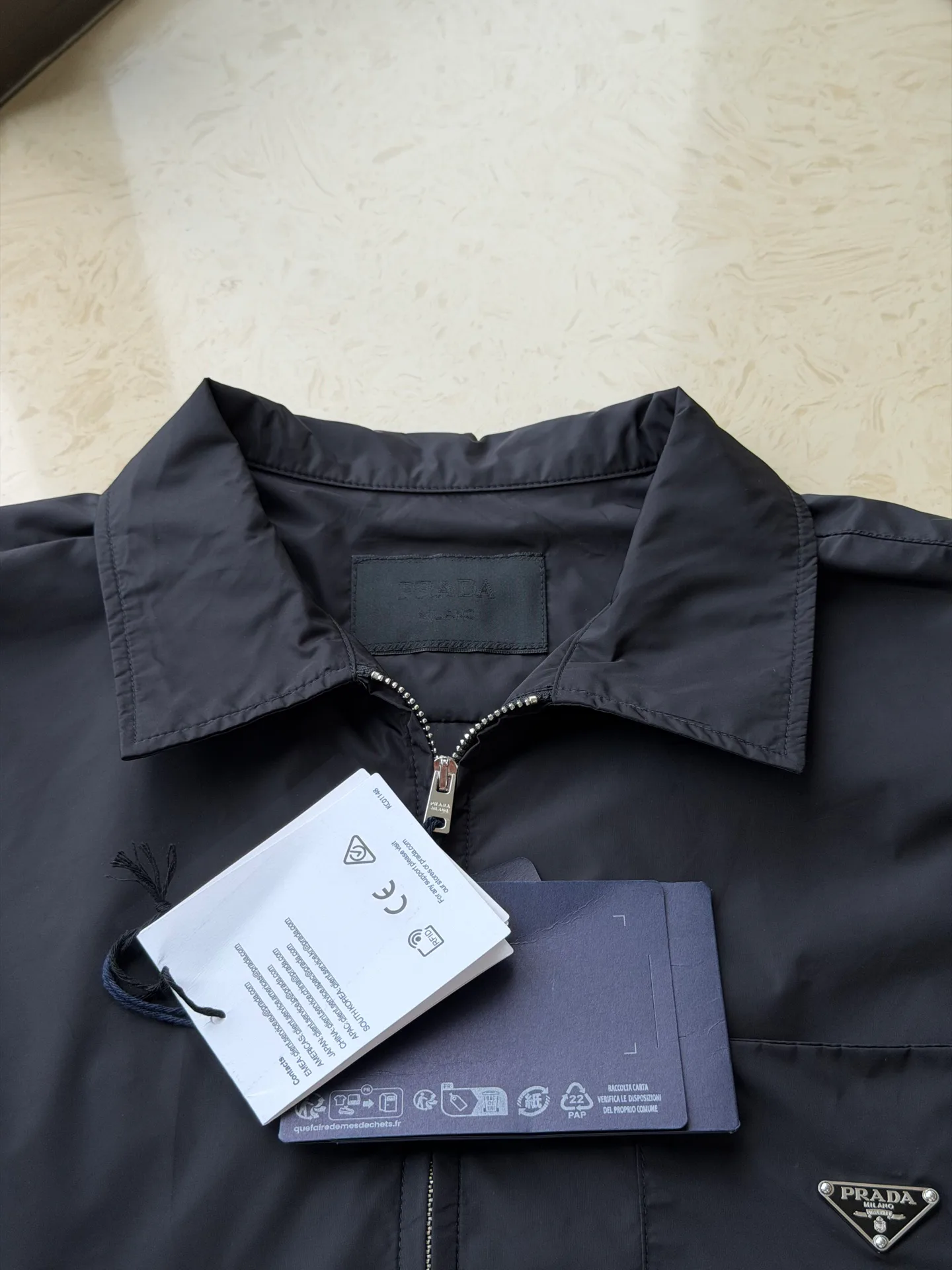 Куртки И Пуховики Мужские Prada 17612833