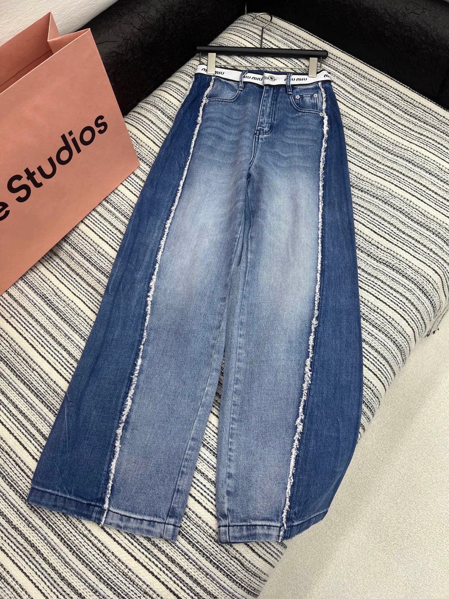 Джинсы Женские Miu Miu 6122