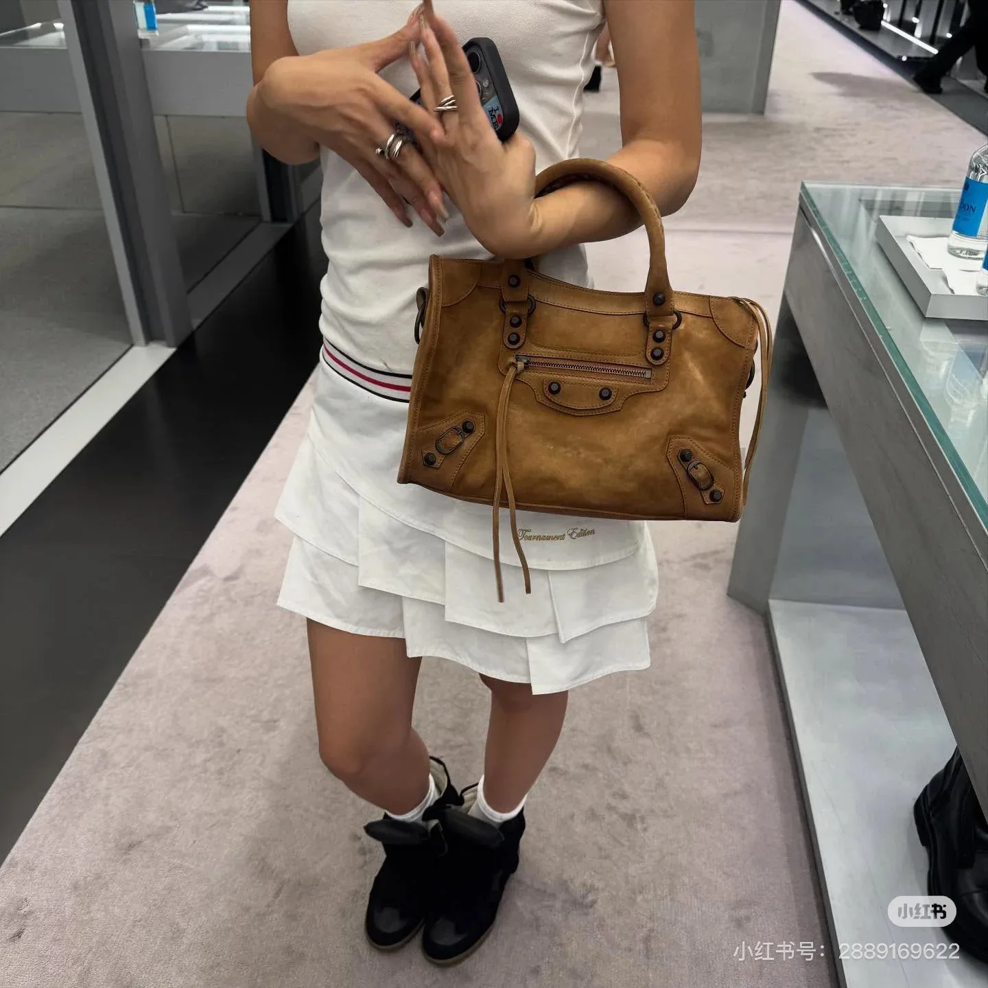 Сумки На Ремне Женские Balenciaga 1305949