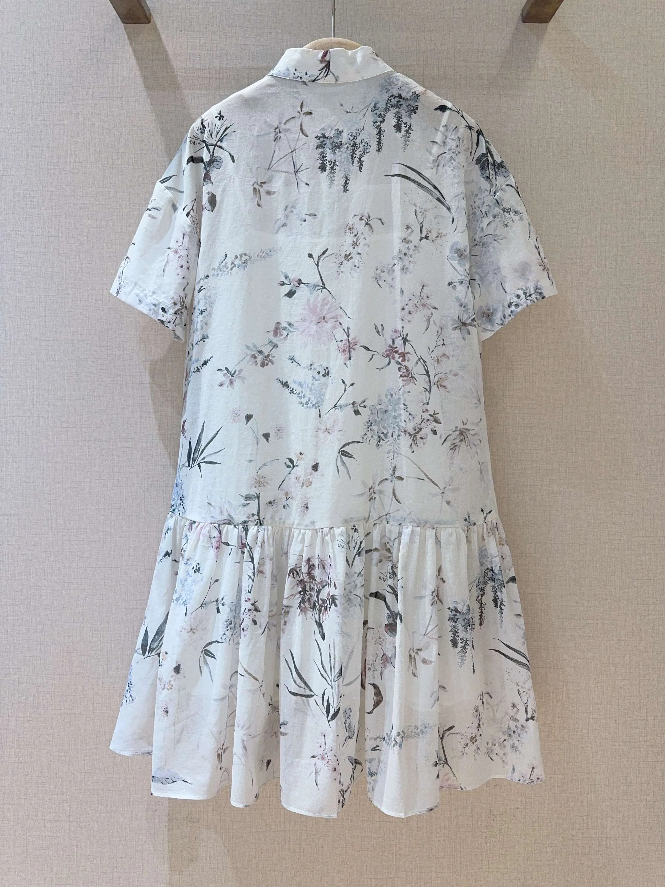 Платья Женские Christian Dior 17290302