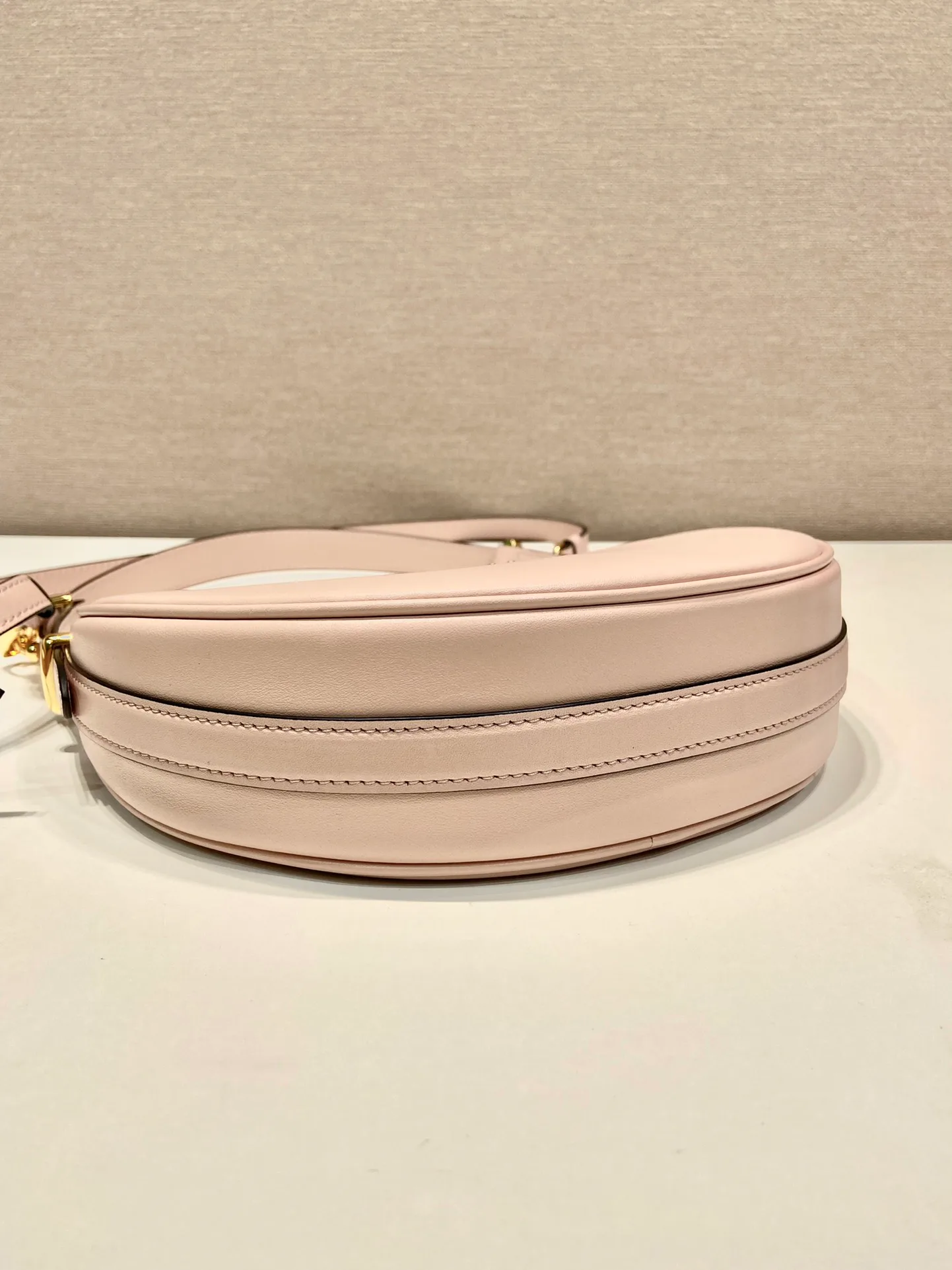 Классические Сумки Женские Prada 17637