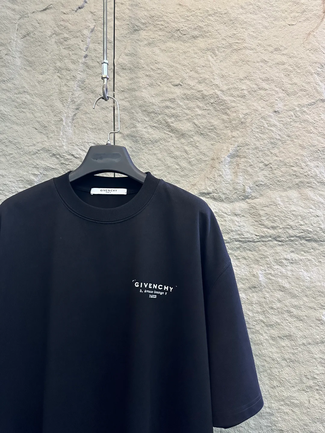 Футболки Женские Givenchy 13239936