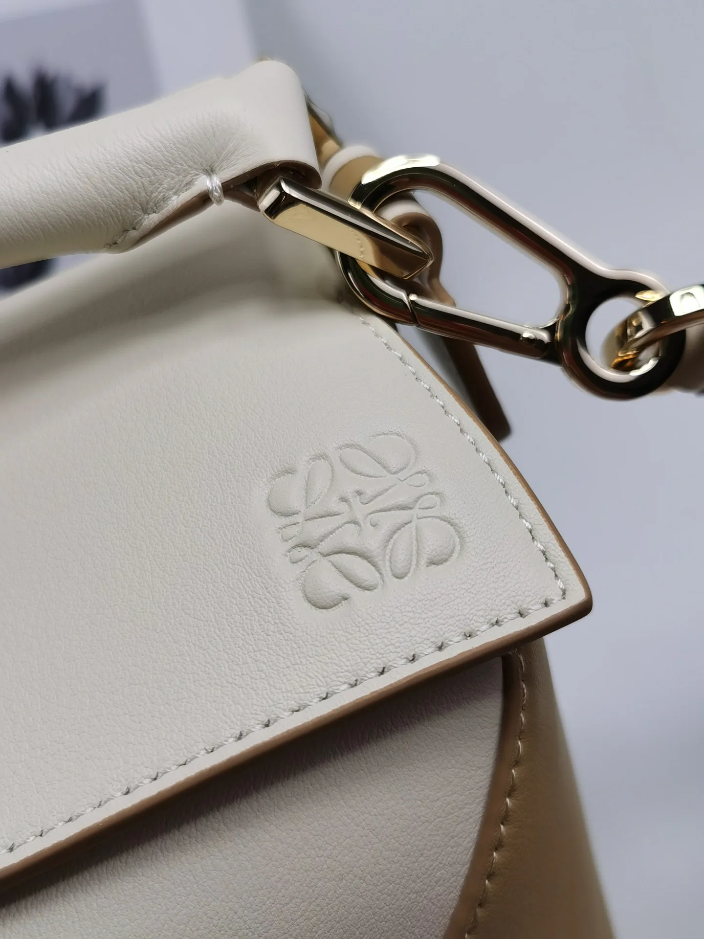 Классические Сумки Женские Loewe 13339534